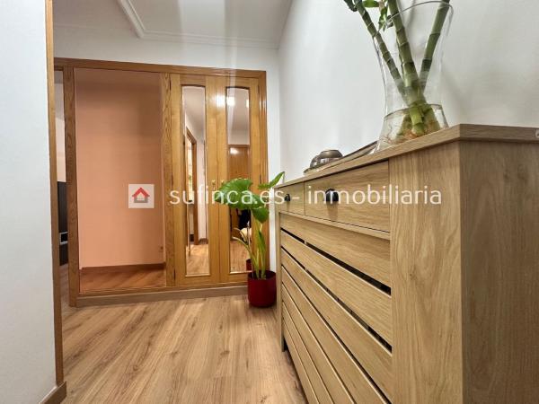 Продажа квартиры на Piso en Barri Santa Rosa, Alcoy / Alcoi, Алкой
photo 1