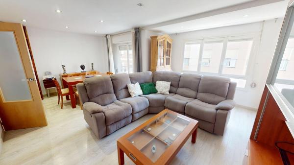 Venta de piso en Elche Ciudad, Elche / Elx
thumbnail 2