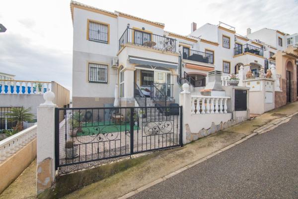 Chalet adosado en CL Marina Del Mar, 1, San Fulgencio thumbnail 1