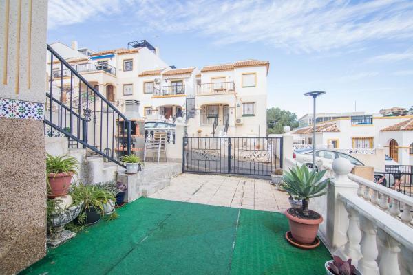 Chalet adosado en CL Marina Del Mar, 1, San Fulgencio photo 4