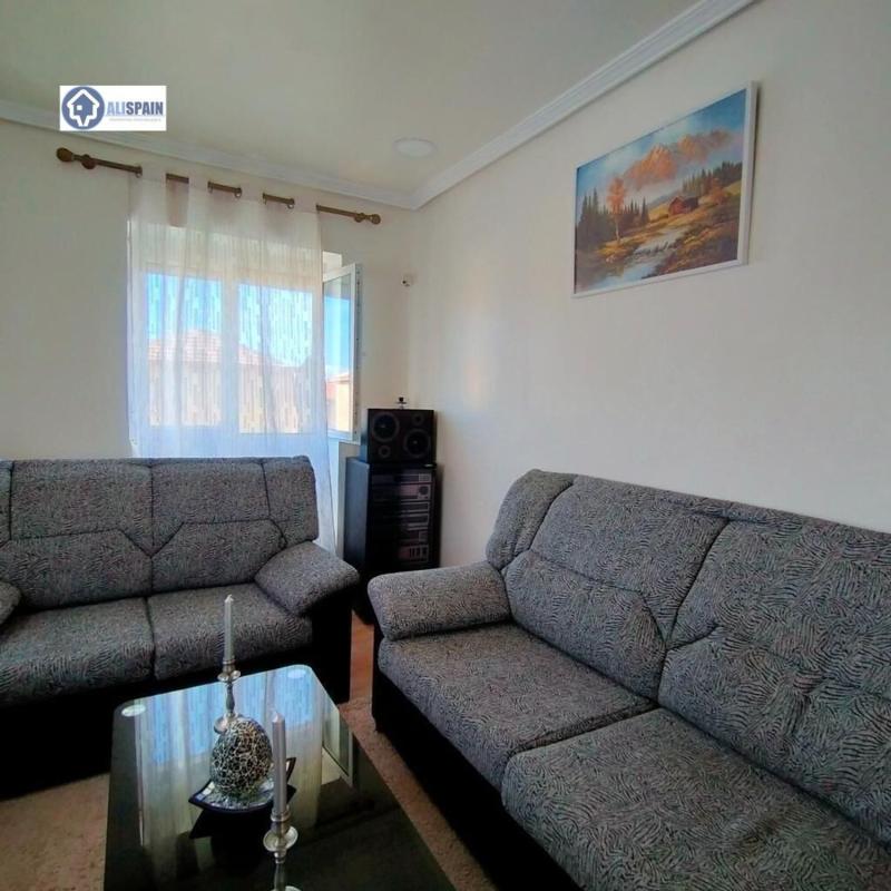 Sale of apartment in Piso en Calle d'Algol, Ciudad de Asís, Alicante / Alacant, Alicante
photo 2
