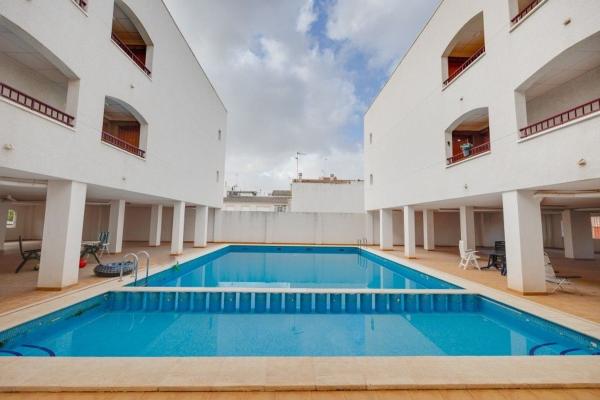Sale of flat in Piso en Calle Reina Sofía, San Fulgencio, San Fulgencio
 photo 1