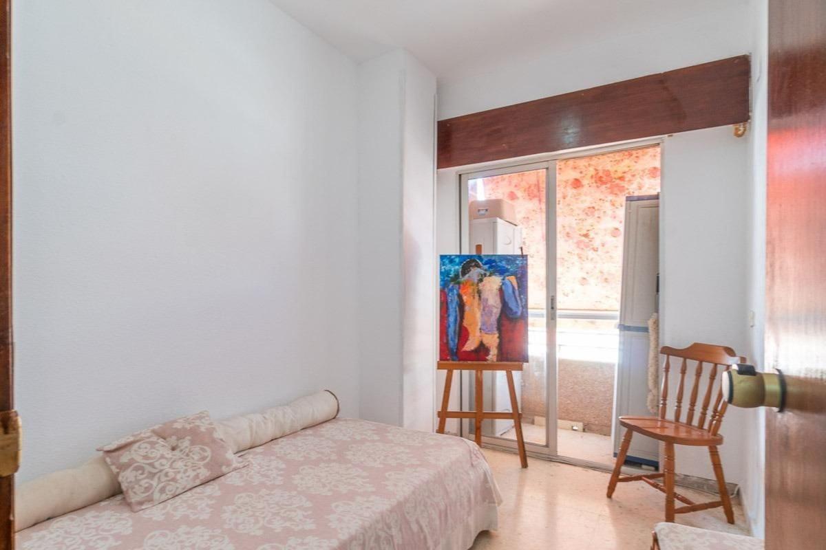 Sale of apartment in Piso en Calle la Loma, 109, Avenida Habaneras - Curva de Palangre, Torrevieja, Torrevieja
photo 5