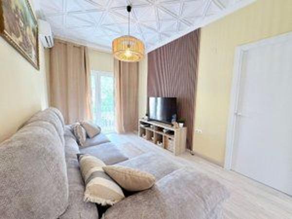 Продажа квартиры на Piso en Calle Victoriano Ximénez de Couder, 58, Ciudad de Asís, Alicante / Alacant, Аликанте / Алакант
thumbnail 2