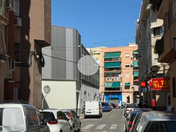 Sprzedaż mieszkania w Piso en Calle de Rodrigo Caro, Carolinas Altas, Alicante / Alacant, Alicante / Alacant
photo 1