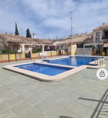 Chalet pareado en Calle el Moll, 9, Urbanizaciones, Guardamar del Segura photo 1