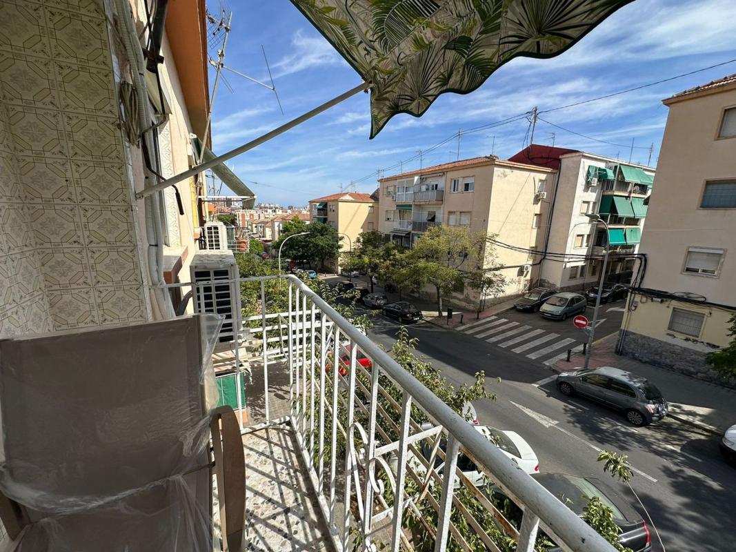 Venta de piso en Piso en CL Victoriano Ximenez Couder, 58, Ciudad de Asís, Alicante / Alacant, Alicante / Alacant
 photo 3
