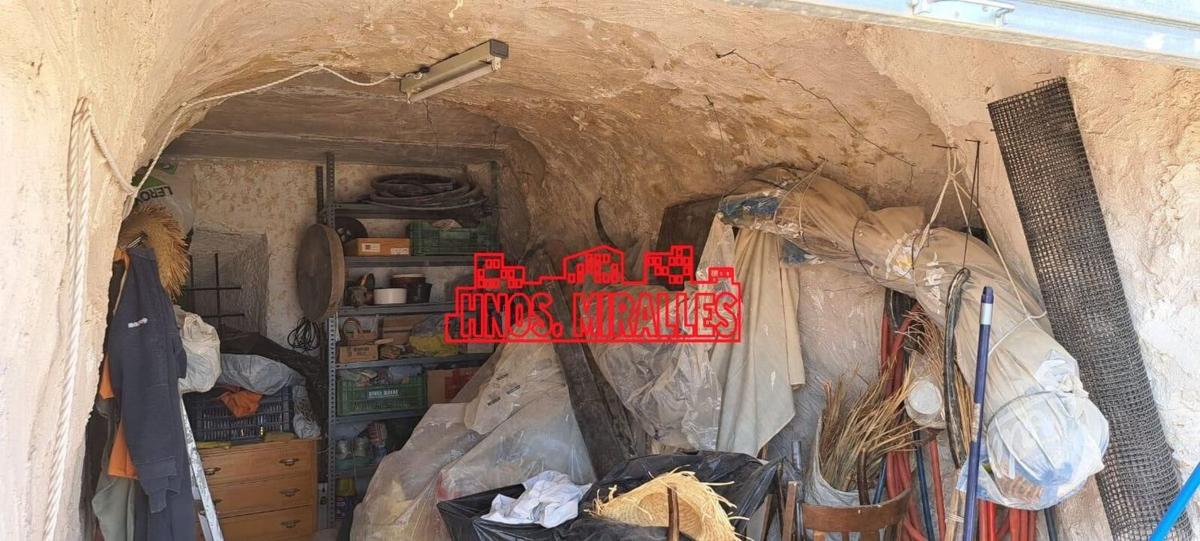 Недвижимость на продажу и в аренду в Испании photo 3