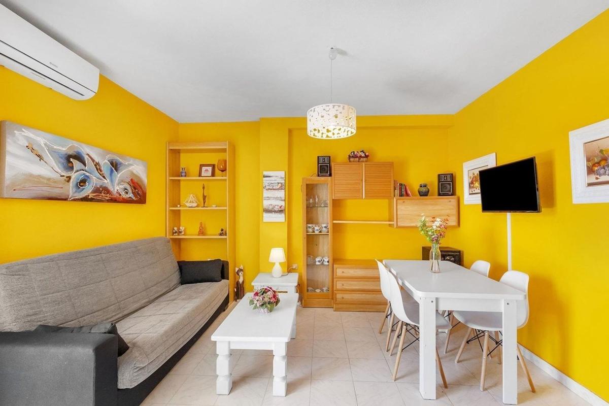 Venta de piso en Piso en Gaspar Perrelló, Torrevieja, Torrevieja
photo 5