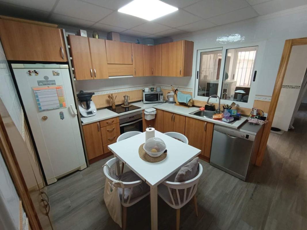 Продажа таунхауса в Chalet adosado en virgen de la salvo, Hondón de los Frailes , Хондон-де-лос-Фрайлес photo 3