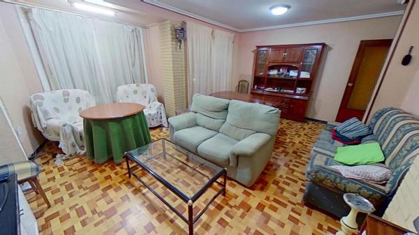 Casa o chalet independiente en Calle Metge Juan Bellot, Monovar thumbnail 1