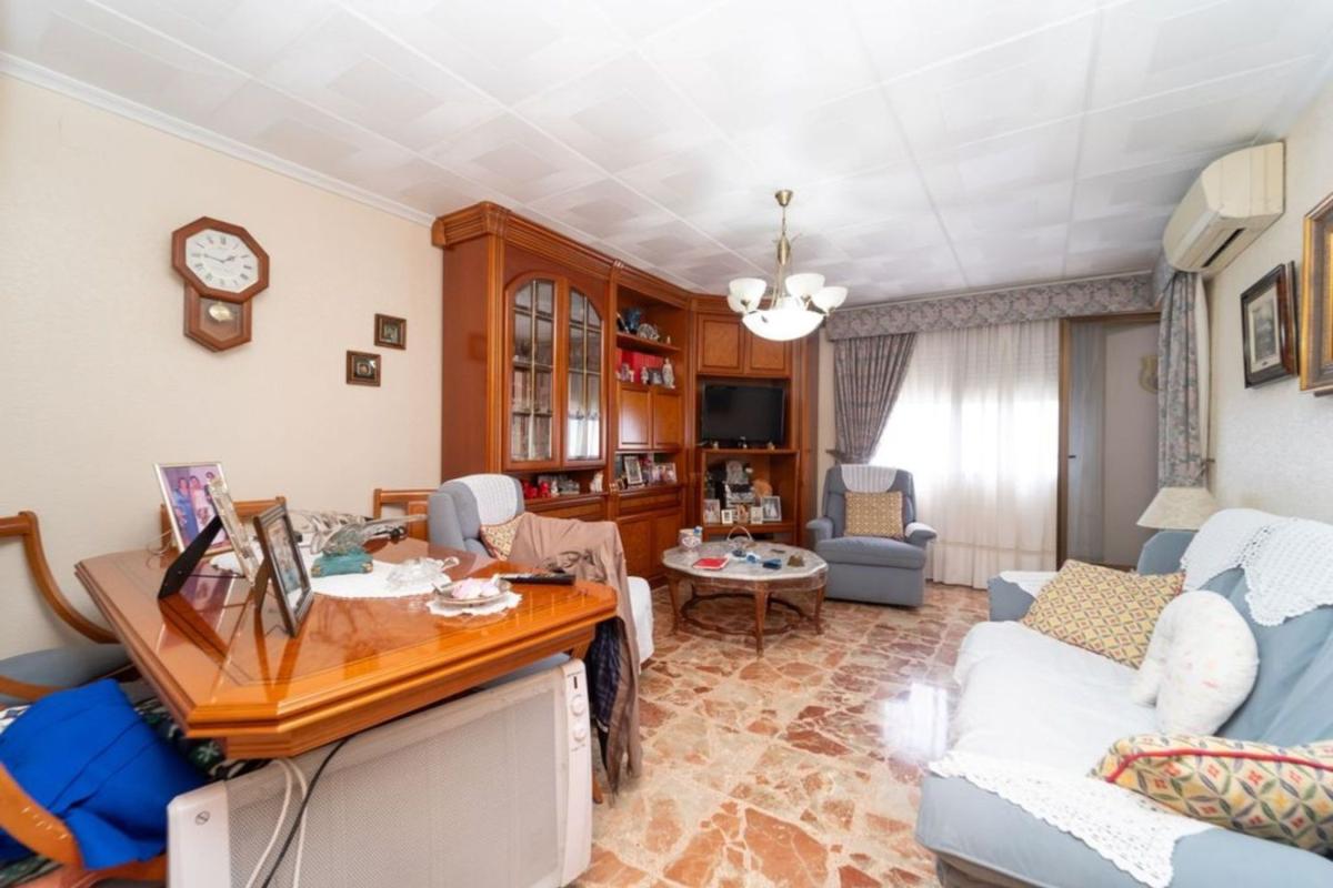 Продажа квартиры на Piso en Calle Doctor Claramunt, Virgen del Remedio - Parque lo Morant, Alicante / Alacant, Аликанте / Алакант
 photo 3