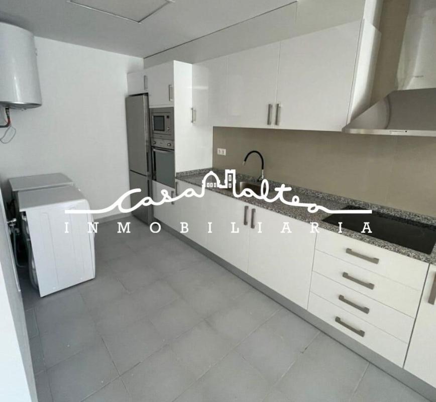 Продажа студии в Estudio en Altea Pueblo, Altea, Алтея photo 2