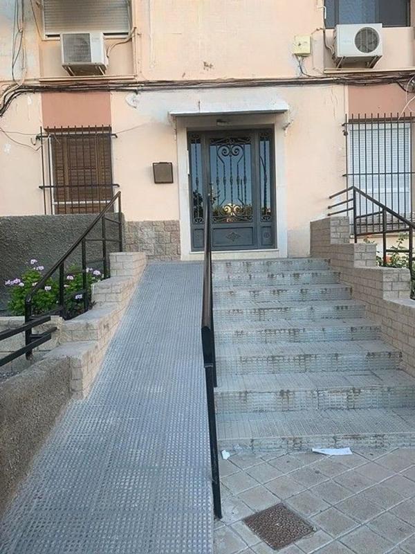 Sprzedaż mieszkania w Piso en Calle Doctor Claramunt, 6, Virgen del Remedio - Parque lo Morant, Alicante / Alacant, Alicante / Alacant
photo 4