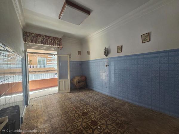 Venta de piso en Plaza de Toros - Avenida Chapí - Trinquete, Elda
 photo 3