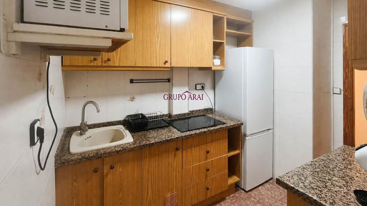 Venta de piso en Piso en Calle València, Carolinas Bajas, Alicante / Alacant, Alicante / Alacant
photo 5