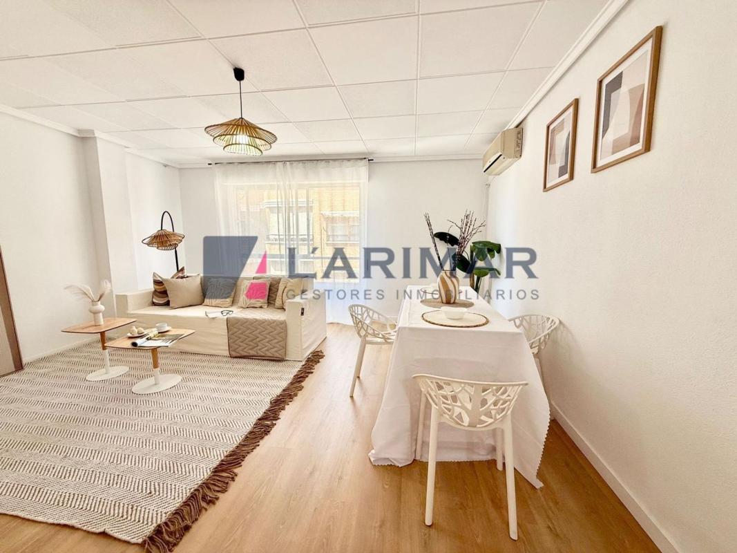 Venta de piso en Piso en Calle Salvalvador de Madari, Novelda, Novelda
photo 5