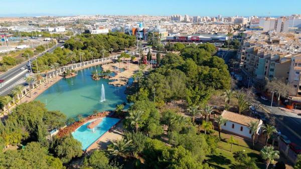 Sprzedaż mieszkania w Piso en Centro - Muelle Pesquero, Torrevieja, Torrevieja
 photo 1
