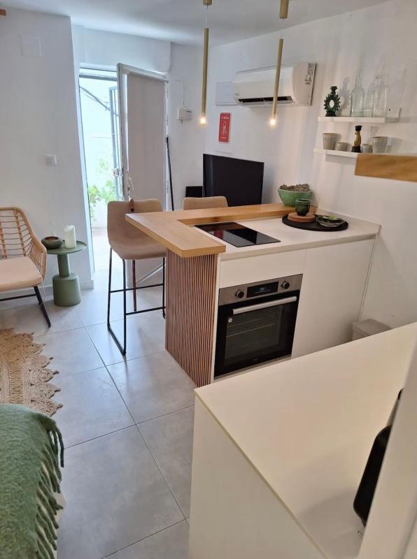 Продажа студии в Estudio en Calle San Roque, Casco Histórico-Santa Cruz, Alicante / Alacant, Аликанте / Алакант photo 3