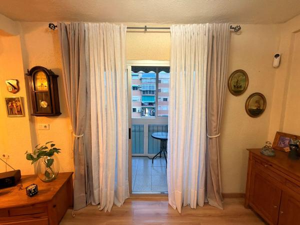 Apartment for sale in Piso en Avenida de Antonio Ramos Carratalá, Ciudad Elegida, Alicante / Alacant, Alicante thumbnail 2