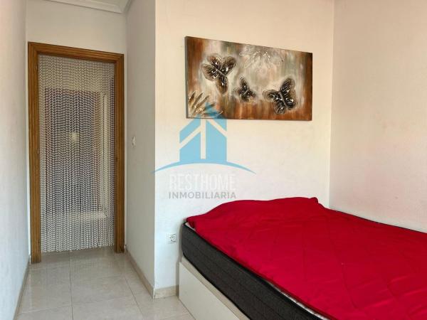 Sale of flat in Piso en Antonio Machado, Torrevieja, Torrevieja
photo 1