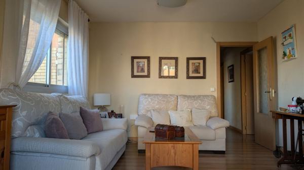 Apartment for sale in  Piso en Calle Senador José Vicente Mateo, Colonia Requena - Virgen del Carmen, Alicante / Alacant, Alicante photo 4