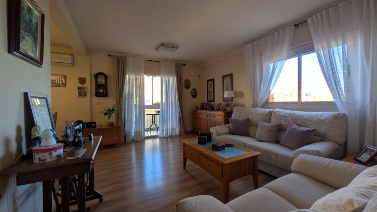 Sale of apartment in Virgen del Remedio - John XXIII, Alicante
photo 5