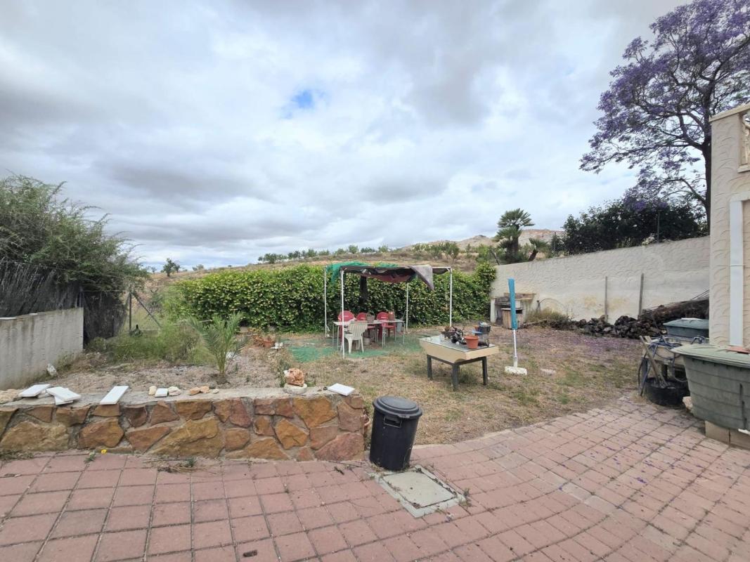 Продажа загородного участка в Finca rústica en Algueña , Алгенья photo 2