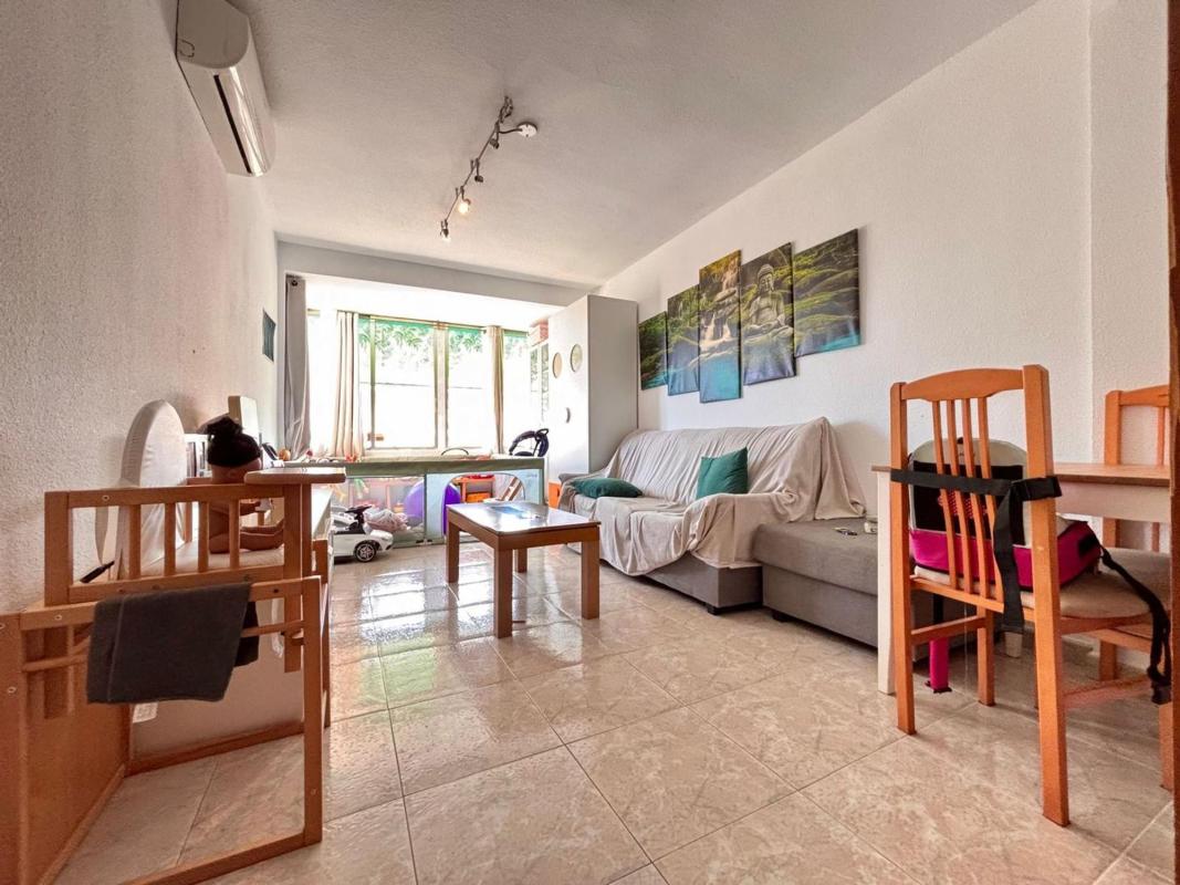 Продажа квартиры на Piso en Pasaje Navarra, Plà del Bon Repòs-La Goteta, Alicante / Alacant, Аликанте / Алакант
photo 3