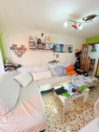 Piso en venta en Piso en Calle Doctor Just, Benalúa, Alicante / Alacant, Alicante / Alacant thumbnail 3