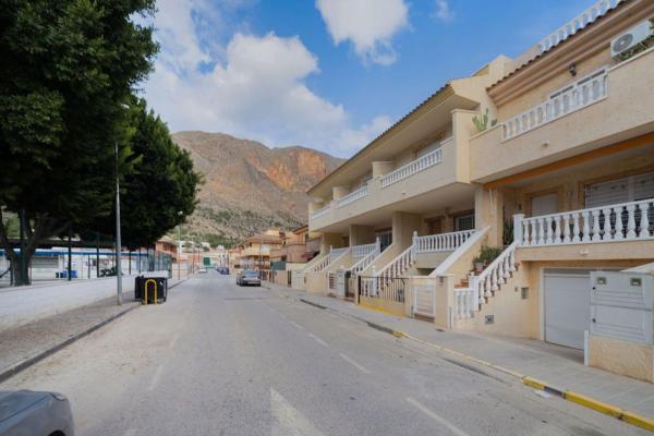 Chalet adosado en Calle los Auroros, 31, Redovan thumbnail 2