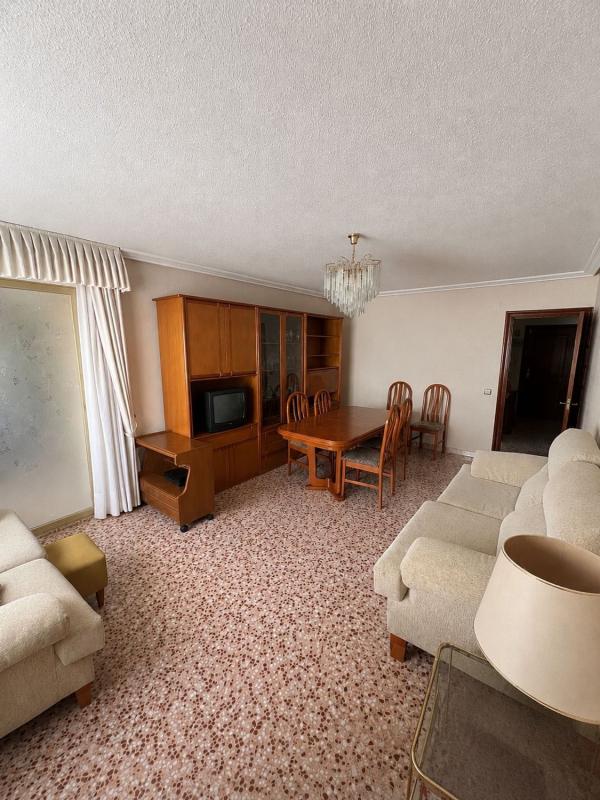 Venta de piso en Plaza de Toros - Avenida Chapí - Trinquete, Elda
photo 2