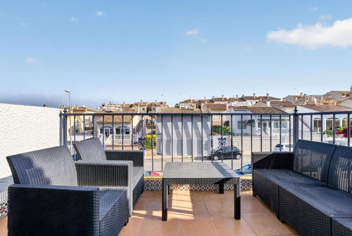 Penthouse sale in  Ático en Zona Lago - Los Almendros, Orihuela, Orihuela photo 3