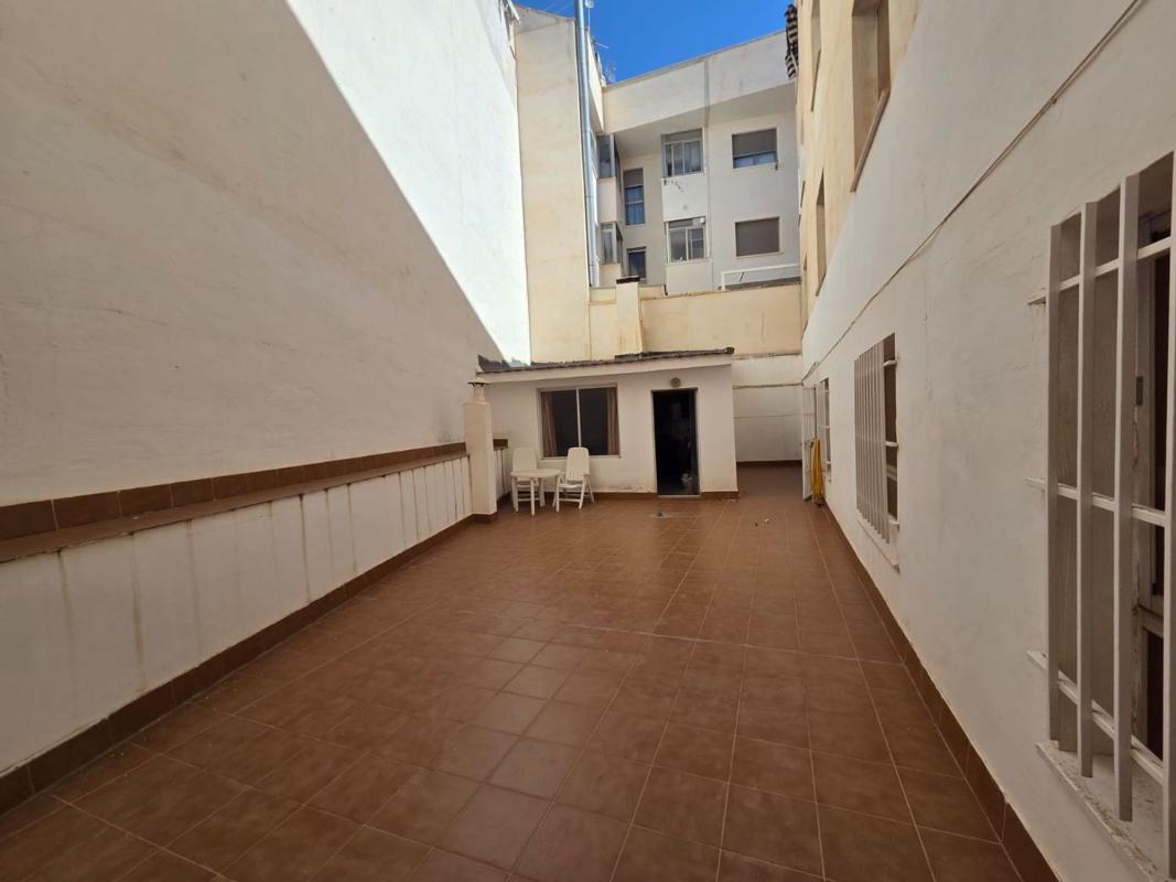 Venta de piso en Piso en Plaza de Toros - Avenida Chapí - Trinquete, Elda, Elda
 photo 3