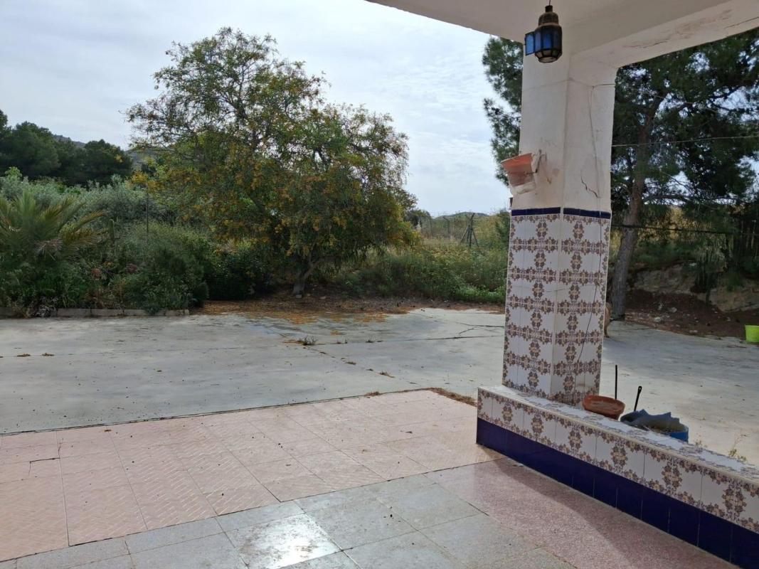 Propiedades en venta y alquiler en España photo 2