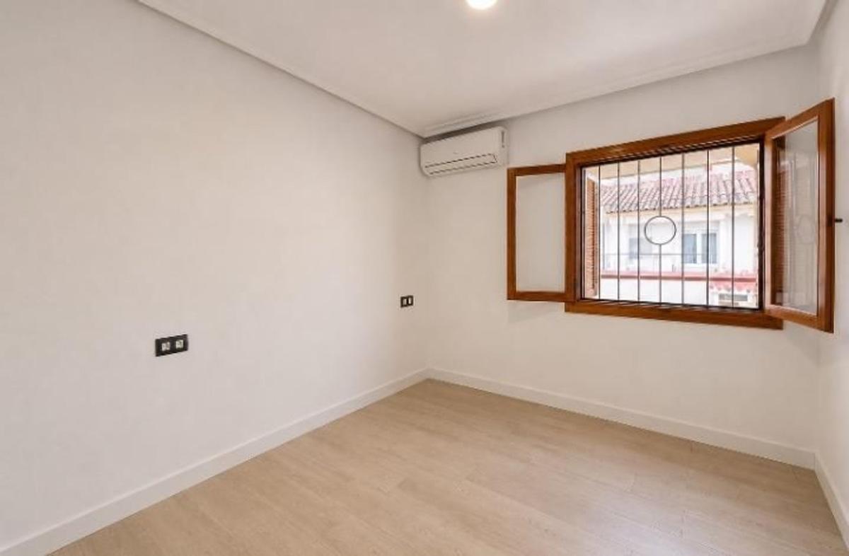 Venta de piso en Piso en Calle Monteagudo, El Acequión, Torrevieja, Torrevieja
photo 3