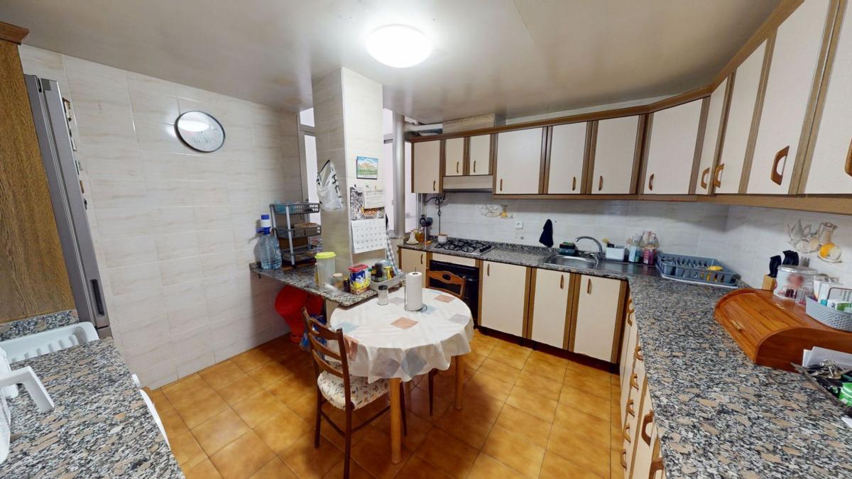 Venta de piso en Piso en Calle Mare de Déu de la Mercè, Centro, Mutxamel, Mutxamel
photo 4
