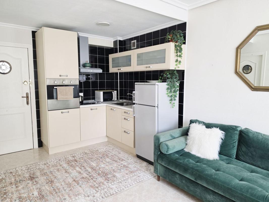 Продажа квартиры на Piso en Calle Vicente Blasco Ibáñez, 17, Centro - Muelle Pesquero, Torrevieja, Торревьеха
photo 2