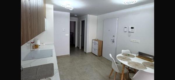 Sale of flat in Piso en Las Piscinas Naturales, Torrevieja, Torrevieja
thumbnail 3
