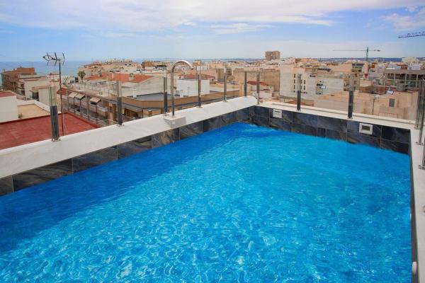 Venta de piso en Piso en Las Piscinas Naturales, Torrevieja, Torrevieja
 photo 4