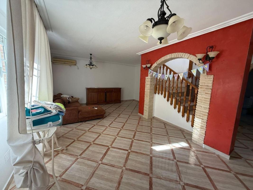 Sprzedaż niezależnego domku jednorodzinnego w Chalet pareado en Avenida Ramón del Valle Inclán - Torreta, La Siesta - El Salado - Torreta, Torrevieja, Torrevieja photo 2