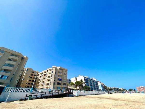 Ático en venta en Ático en Avenida Doctor Mariano Ruiz Canovas, Playa de los Locos, Torrevieja, Torrevieja photo 1