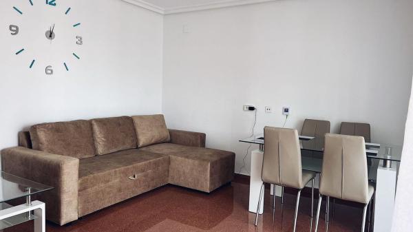 Venta de piso en Playa del Cura, Torrevieja
photo 1