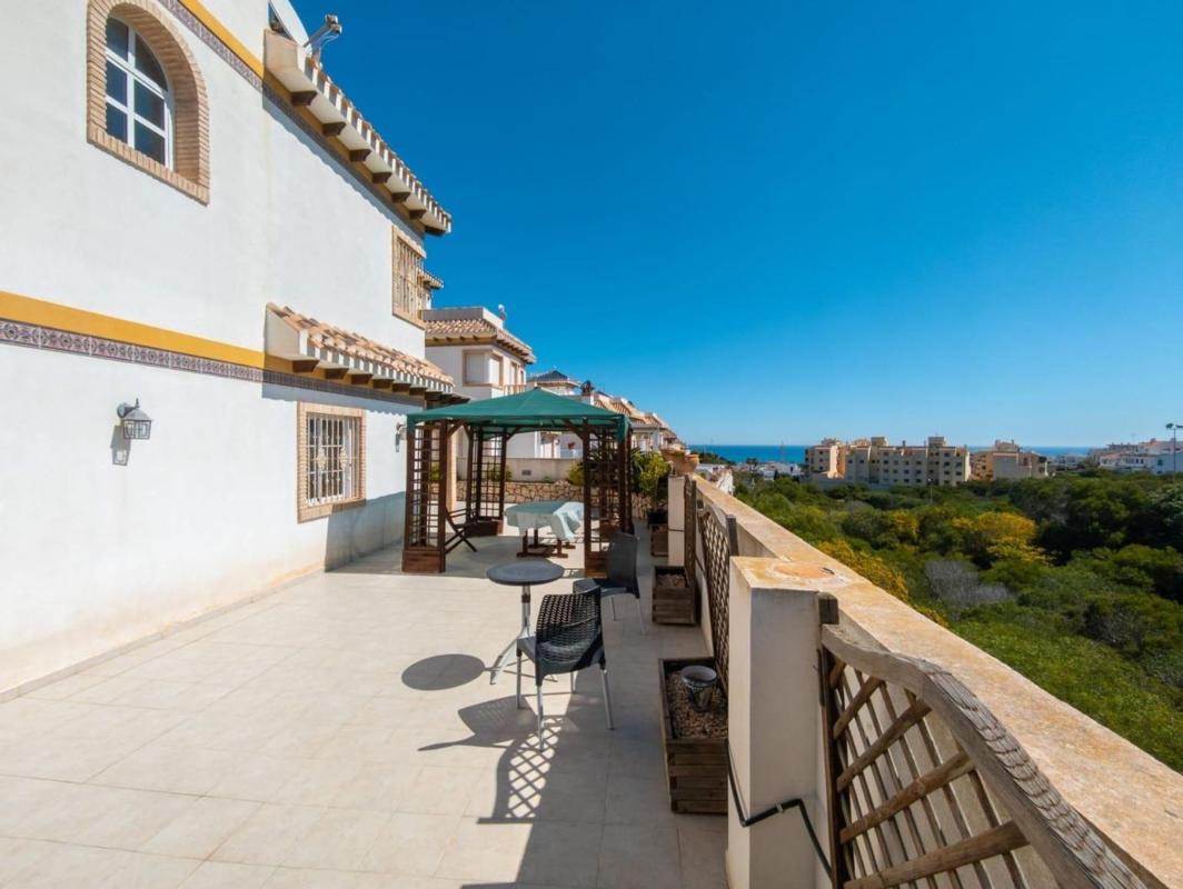 Propiedades en venta y alquiler en España photo 5