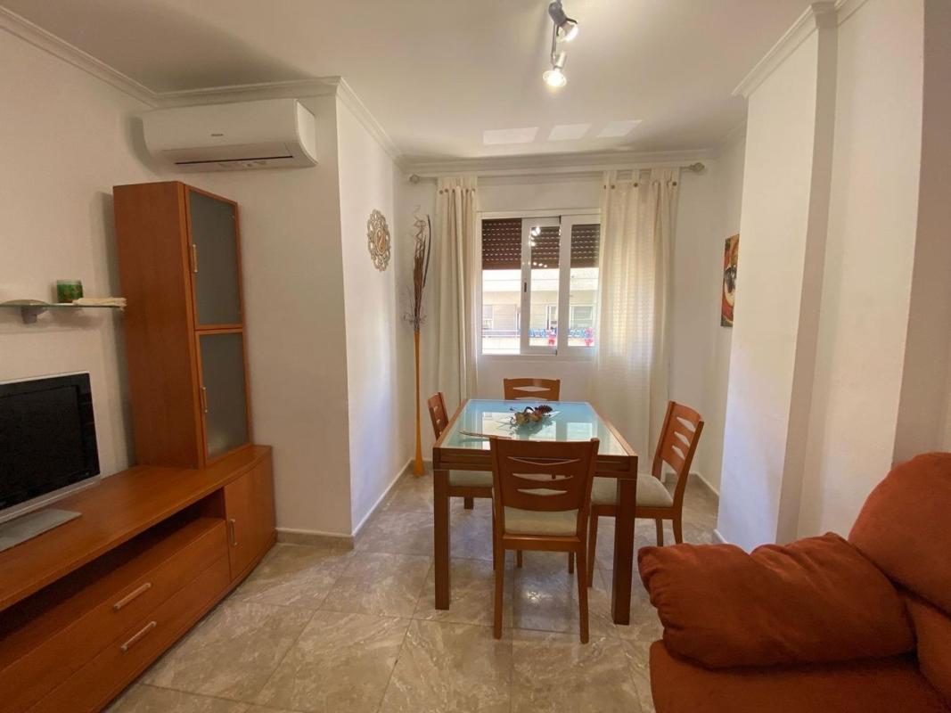 Продажа квартиры на Piso en Calle San Policarpo, 52, Parque de las Naciones, Torrevieja, Торревьеха
photo 4
