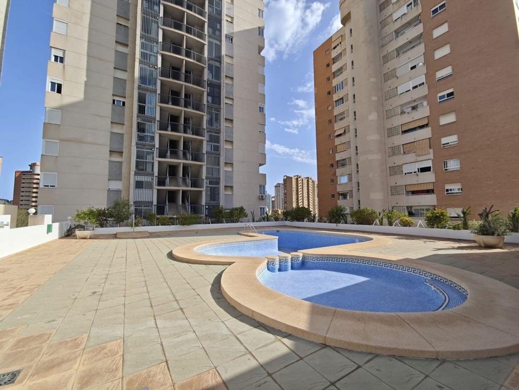 Sprzedaż mieszkania w Piso en Playa de Poniente, Benidorm, Benidorm
photo 2
