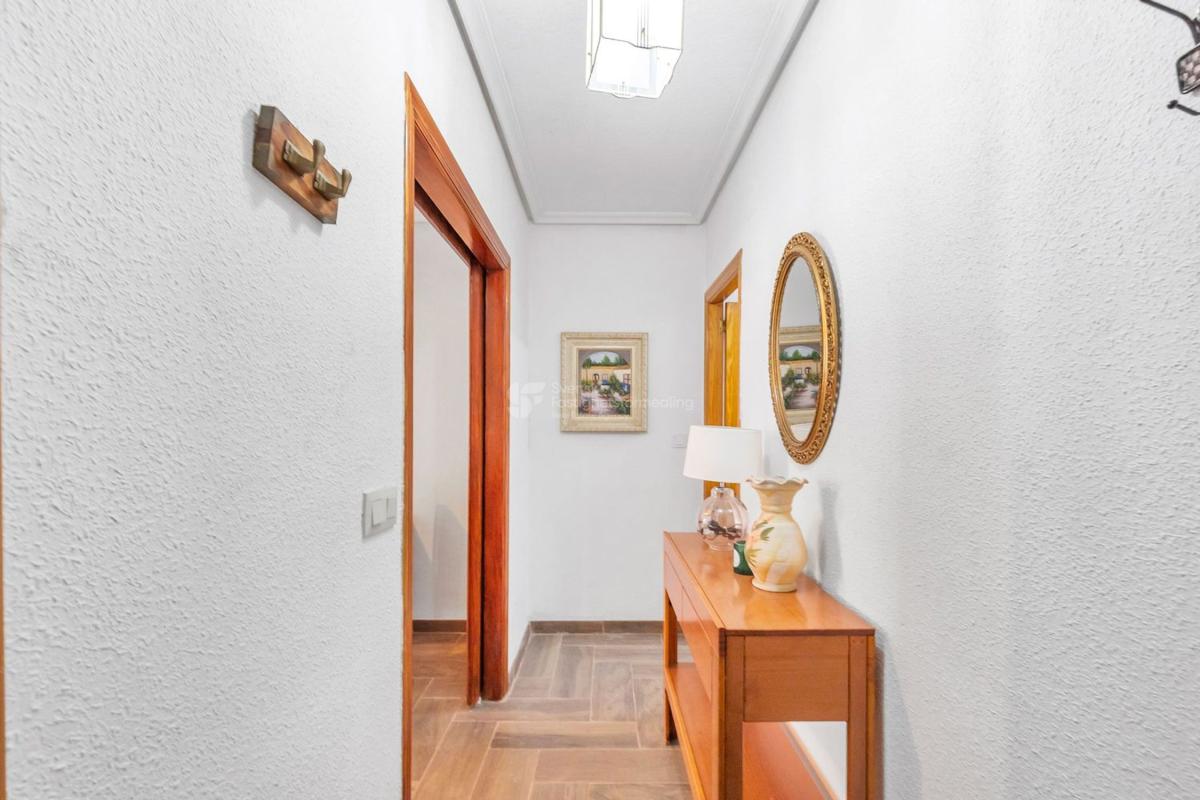 Venta de piso en centro, Torrevieja
photo 3