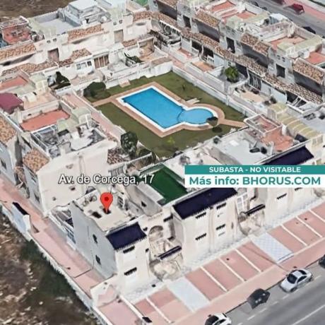Casa o chalet independiente en Avenida de Corcega, Aguas Nuevas, Torrevieja thumbnail 3