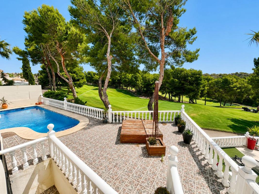 Venta de chalet independiente en Orihuela Costa, Orihuela
photo 3