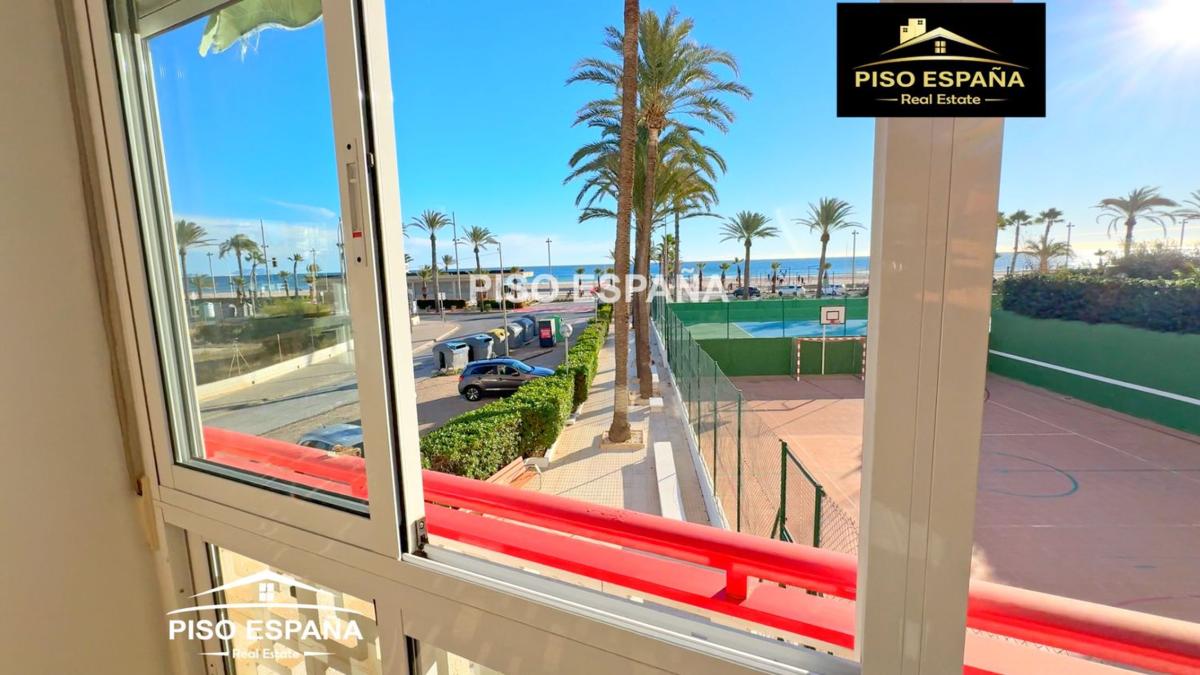Sale of apartment in San Juan-El Cabo Beach, Alicante
 photo 2
